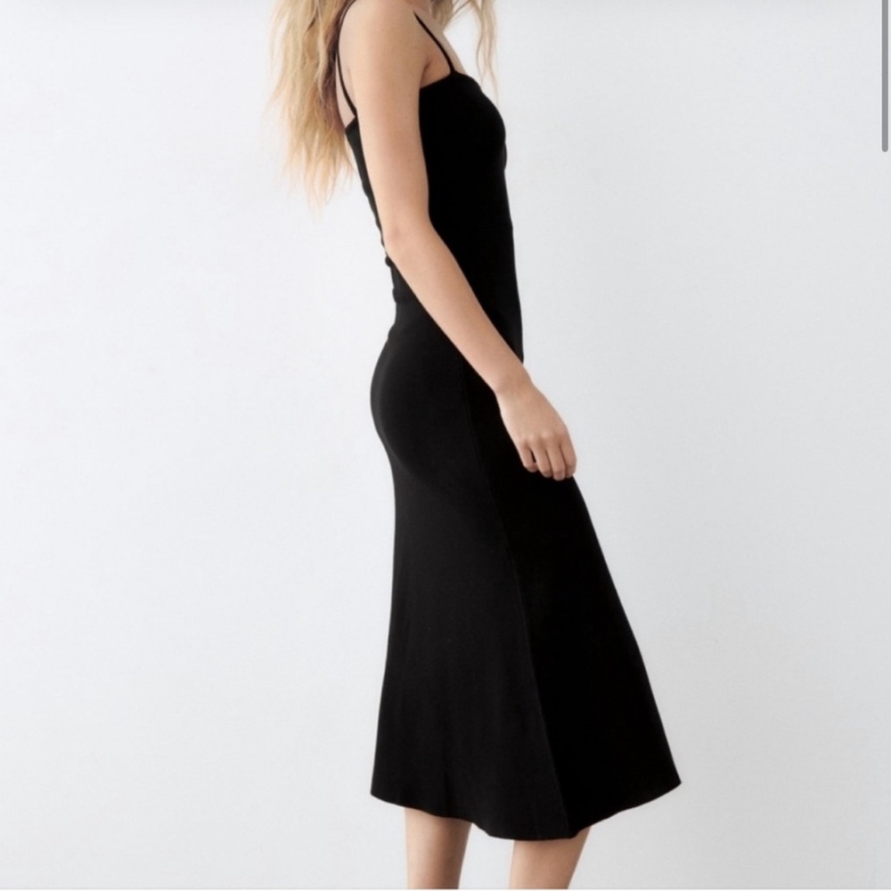 ISO - Zara knit dress black